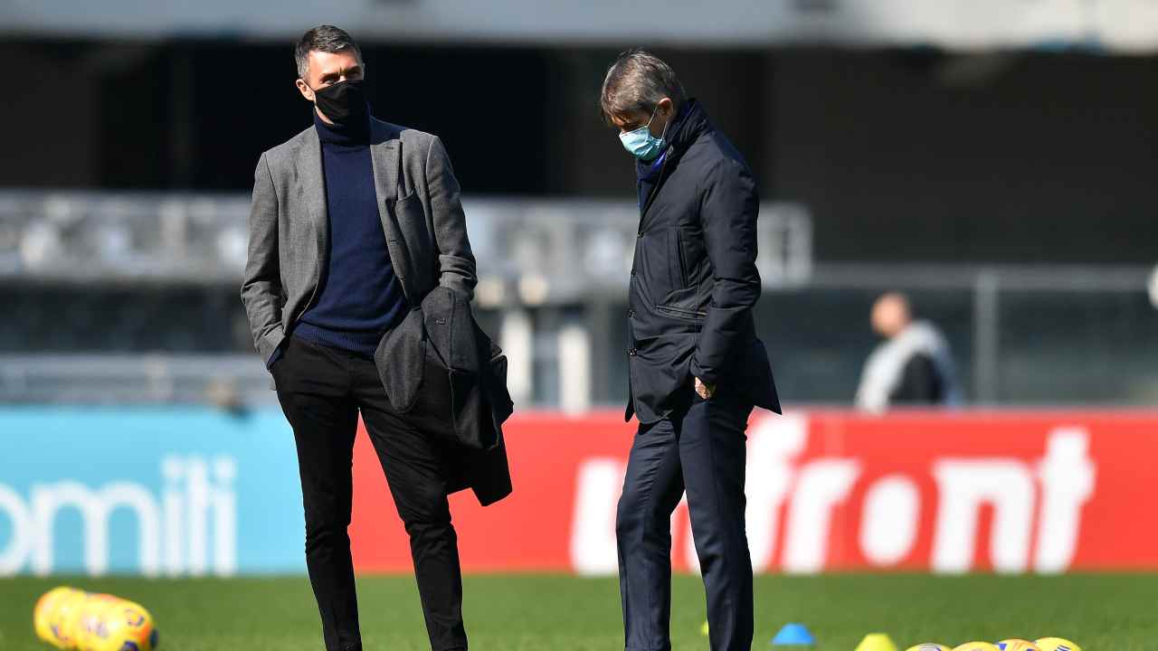 Milan messaggio, Paolo Maldini e Frederic Massara in piedi