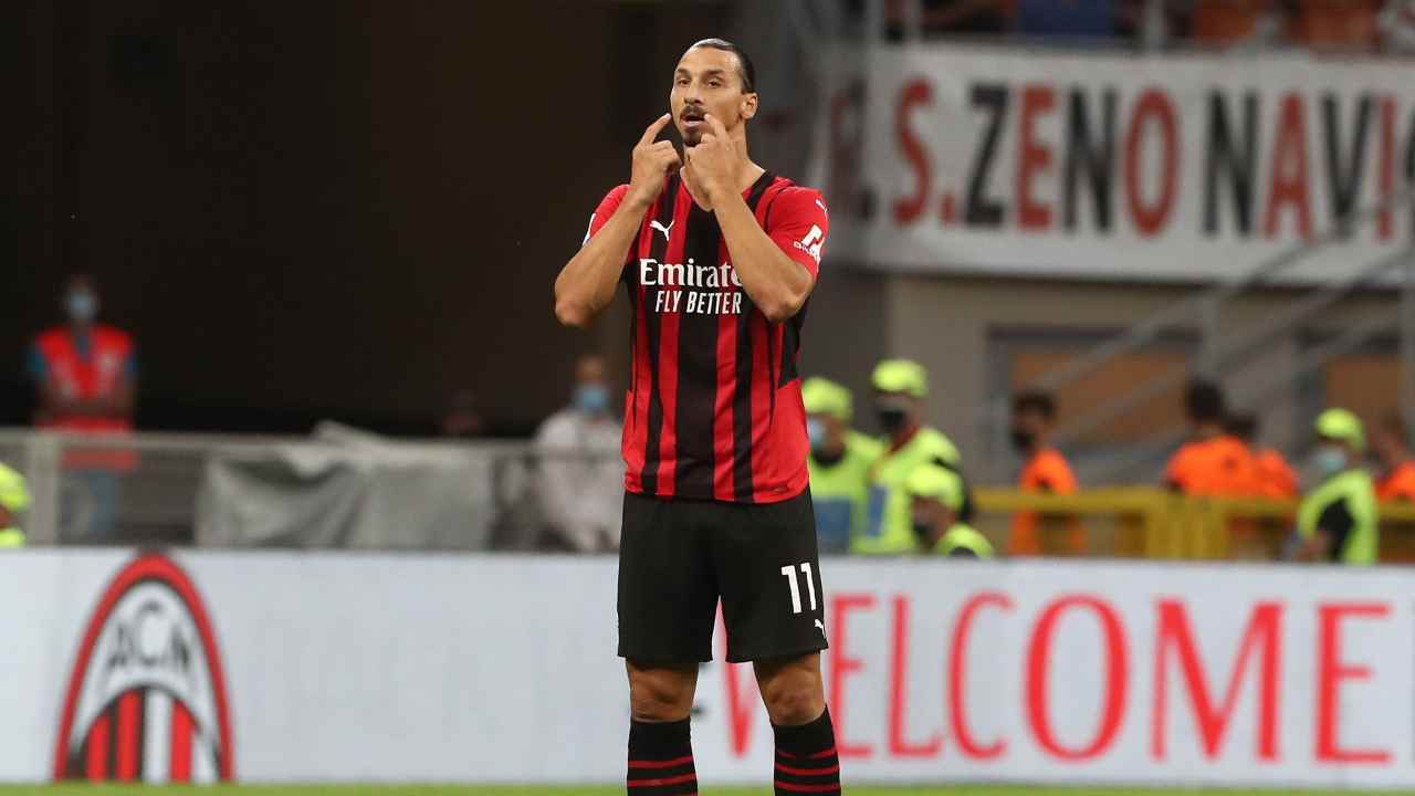 Milan, Zlatan Ibrahimovic mentre si indica gli occhi