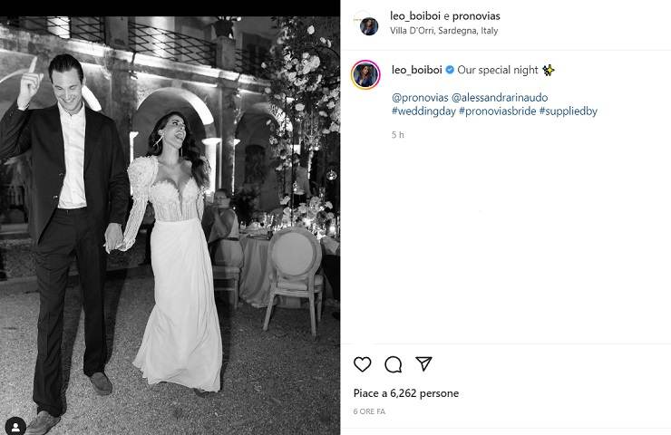 Eleonora Boi e Gallinari sposi, la scollatura nuziale è favolosa - FOTO