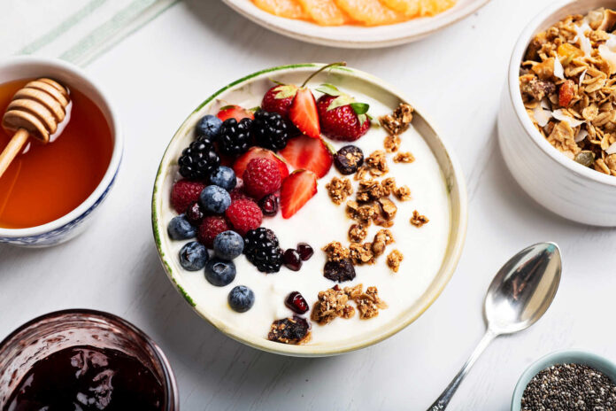 18YOGURT1-threeByTwoMediumAt2X