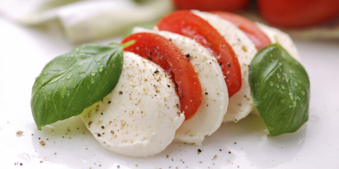 o-MOZZARELLA-facebook