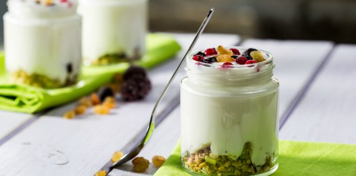 8-ways-greek-yogurt-benefits-your-health