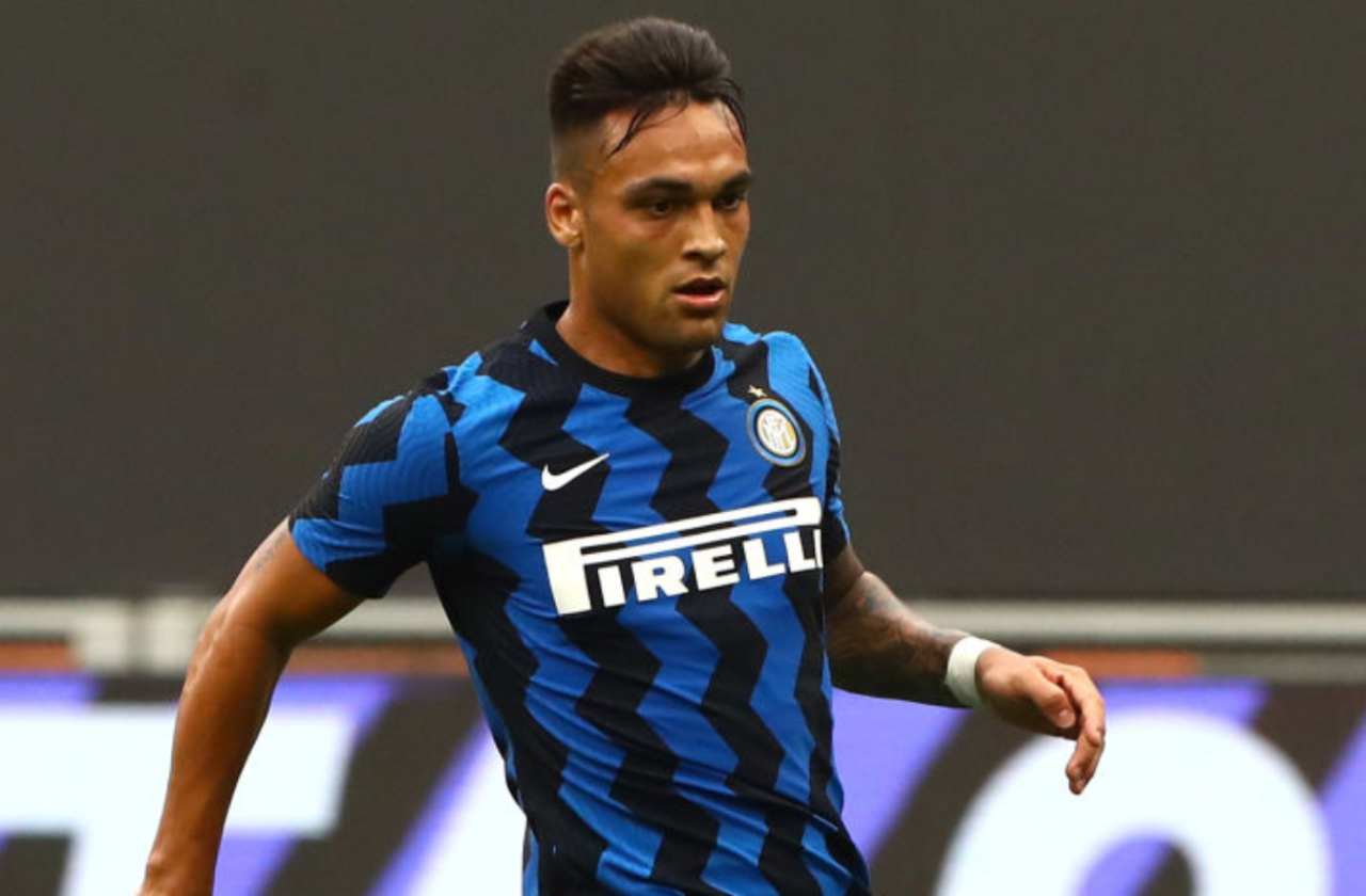 Lautaro Martinez si infuria con Bastoni ed Eriksen (Getty Images)