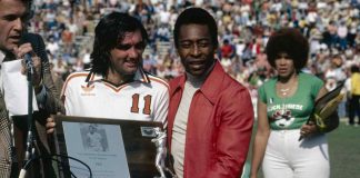 Pelé, 80 anni di una leggenda: Santos e Cosmos grandi amori
