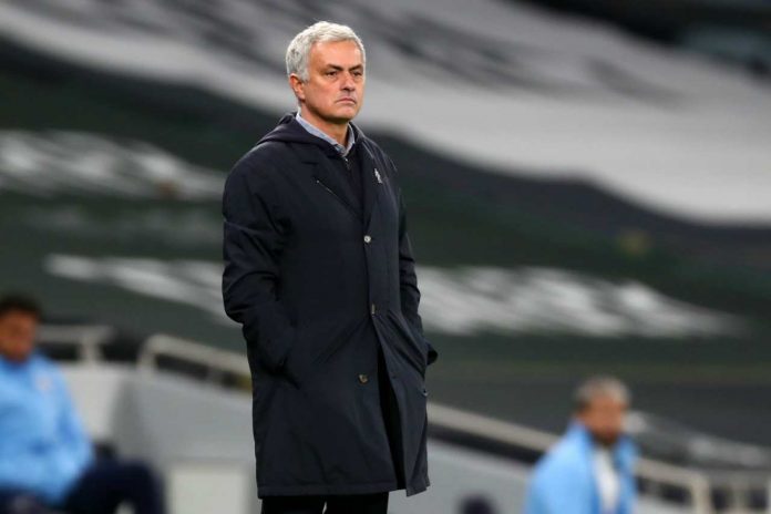 José Mourinho, allenatore del Tottenham (GettyImages) mourinho promessa prosciutto
