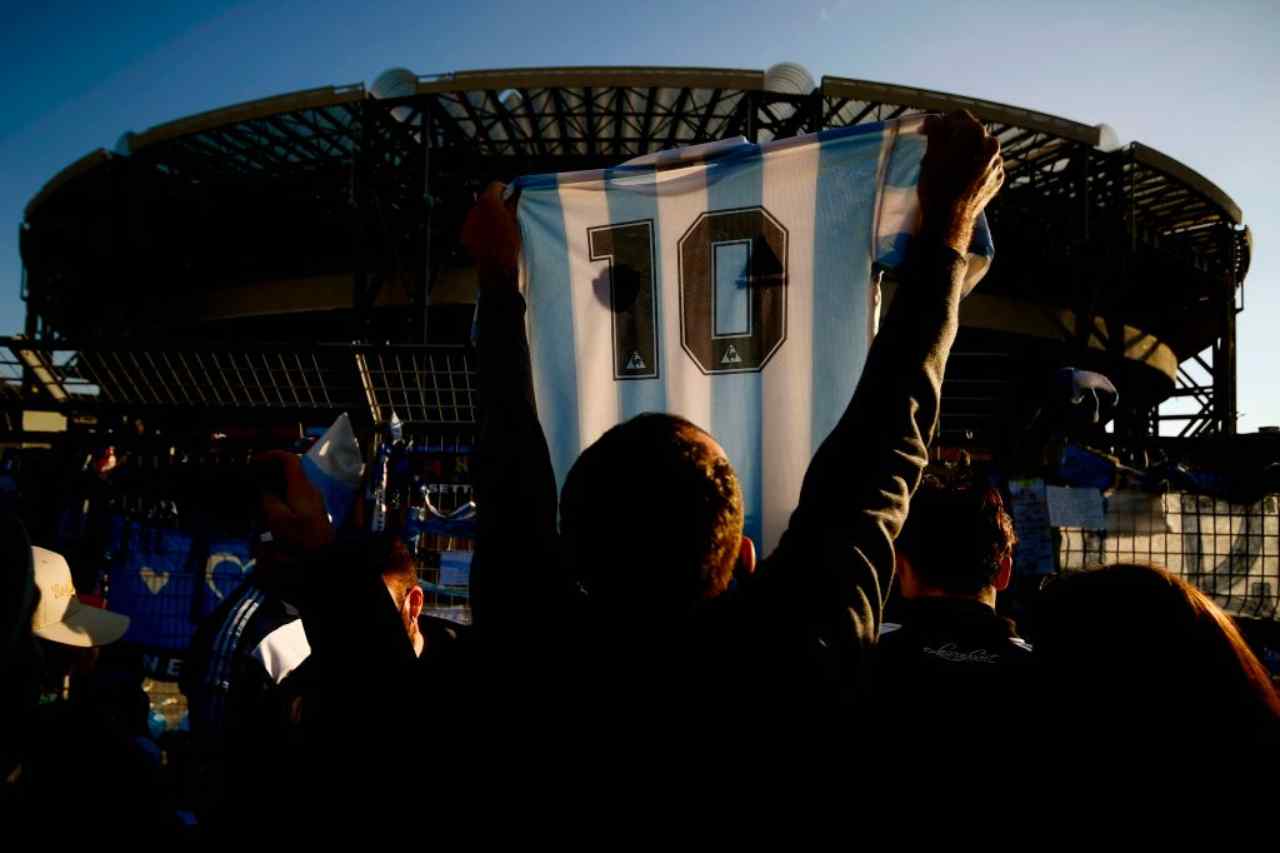 Maradona, le cifre chieste per le maglie online (Getty Images)
