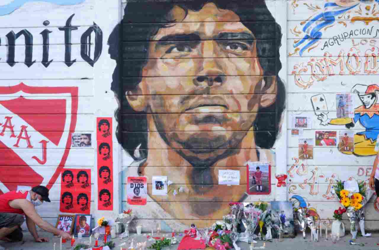 Maradona, il San Paolo cambia nome in suo onore (Getty Images)