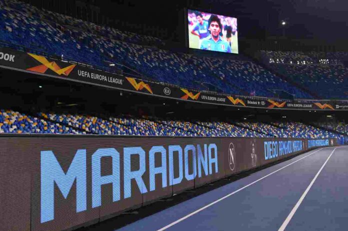 Omaggio a Maradona allo stadio San Paolo (GettyImages) maradona serie a