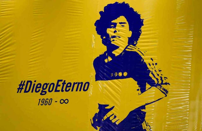 Maradona (Getty Images) Maradona, l'attacco ai medici dell'ex calciatore (Getty Images)