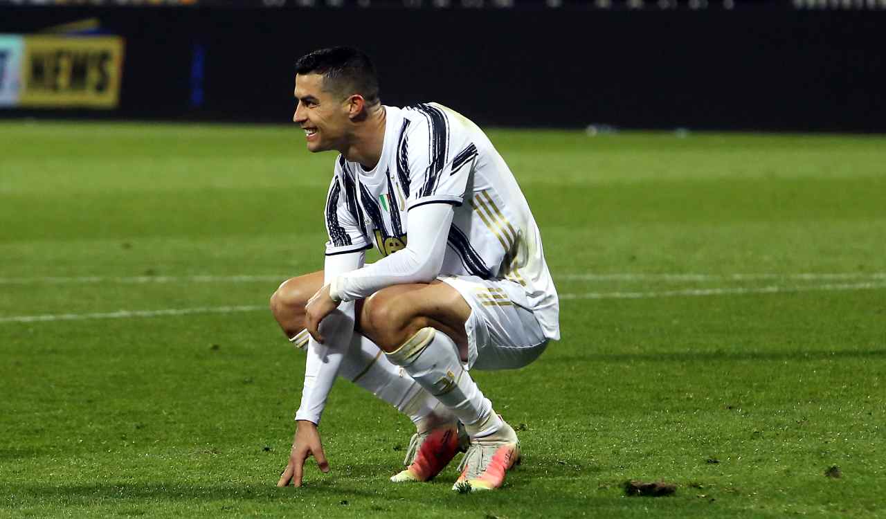 Juventus rinvio stipendi Ronaldo