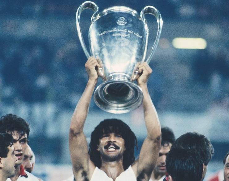 Gullit Coppa Campioni