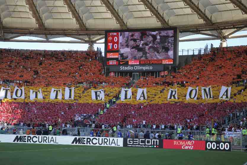 Striscione Totti 