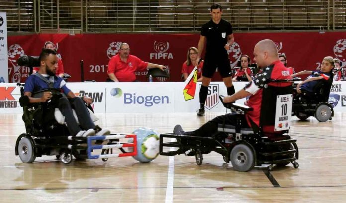 Una partita di Powerchair Football powerchair football
