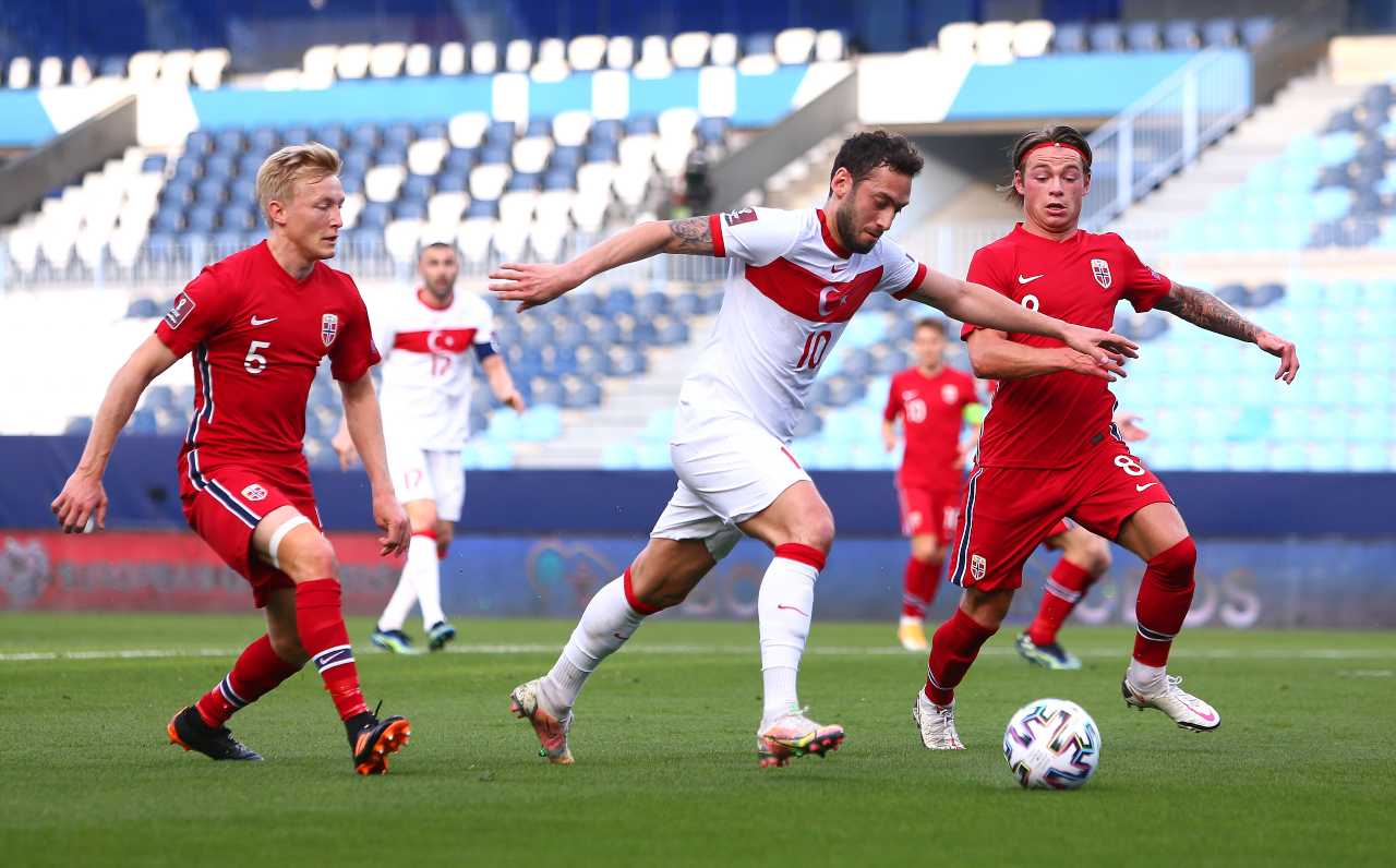 Milan Calhanoglu gol Turchia