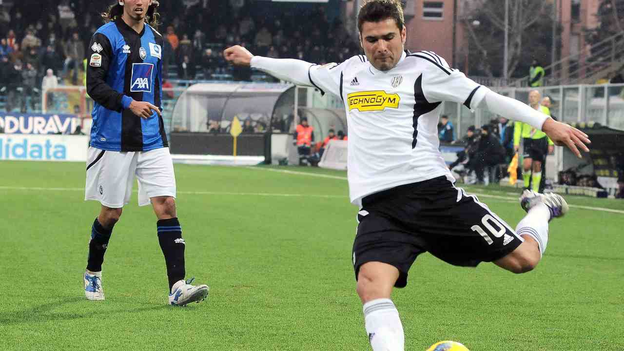 vizi e virtù nel calcio - Adrian Mutu