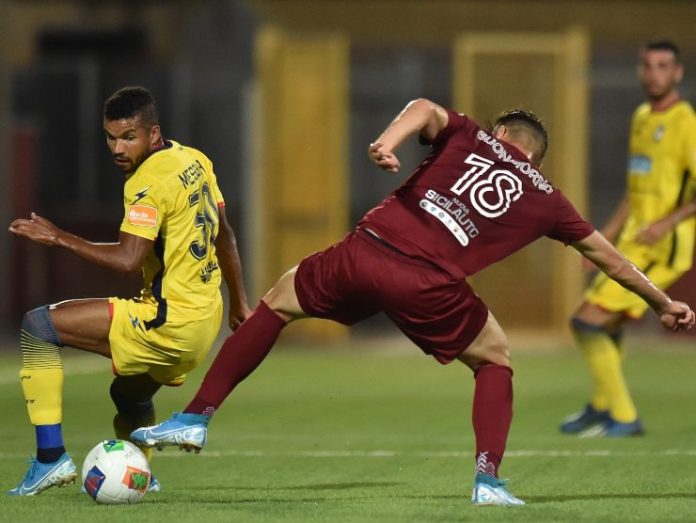 Junior Messias Pronta L asta Il Crotone Si Consola A Suon Di Milioni