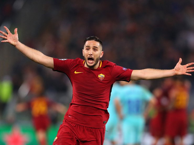 Manolas