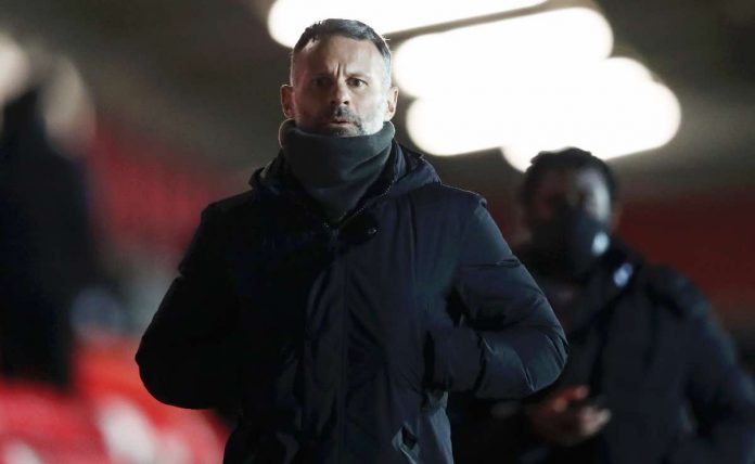 giggs galles esonerato giggs sorpreso