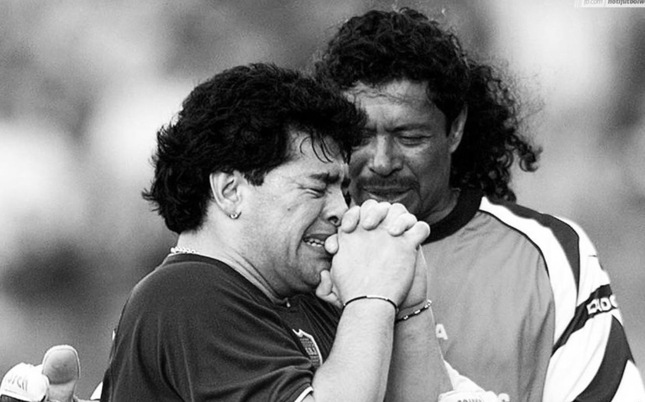Higuita tributo maradona