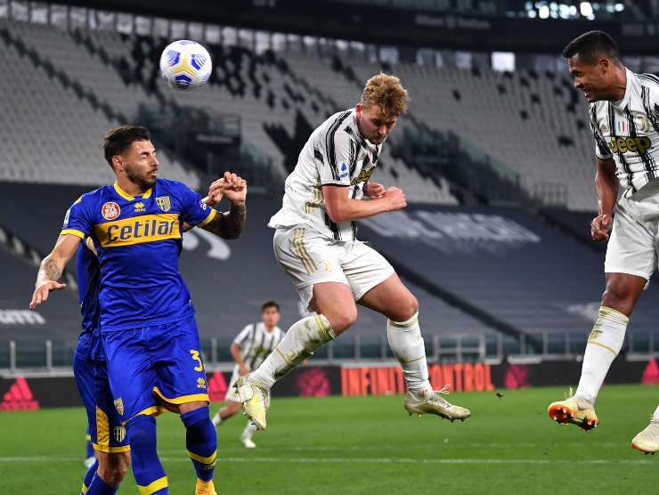 De Ligt di testa - Getty Images