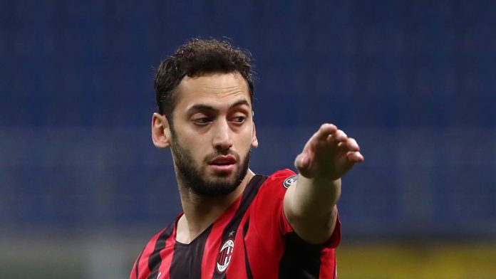Hakan Calhanoglu rinnovo Milan (Gettyimages) calhanoglu milan rinnovo
