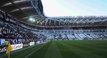 La Juventus celebra lo stadio: la nuova maglia già divide i tifosi