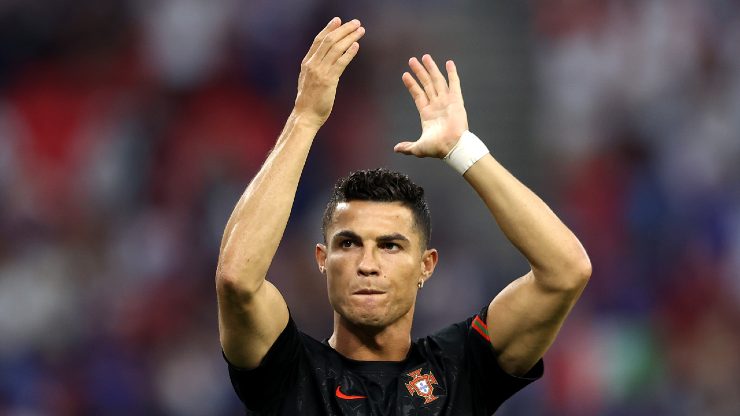 cristiano ronaldo risponde a ali daei