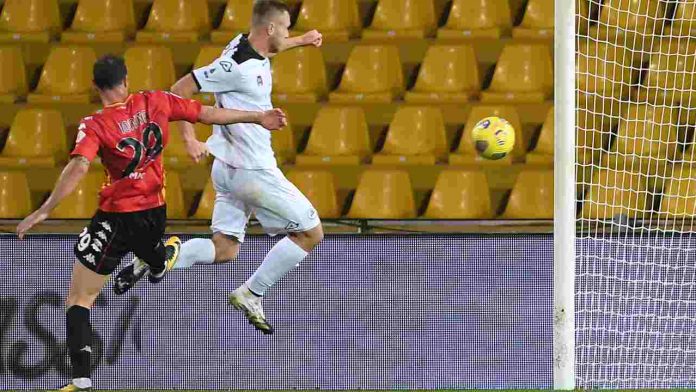 Pobega in volo GettyImages Pobega gol Benevento - Getty Images