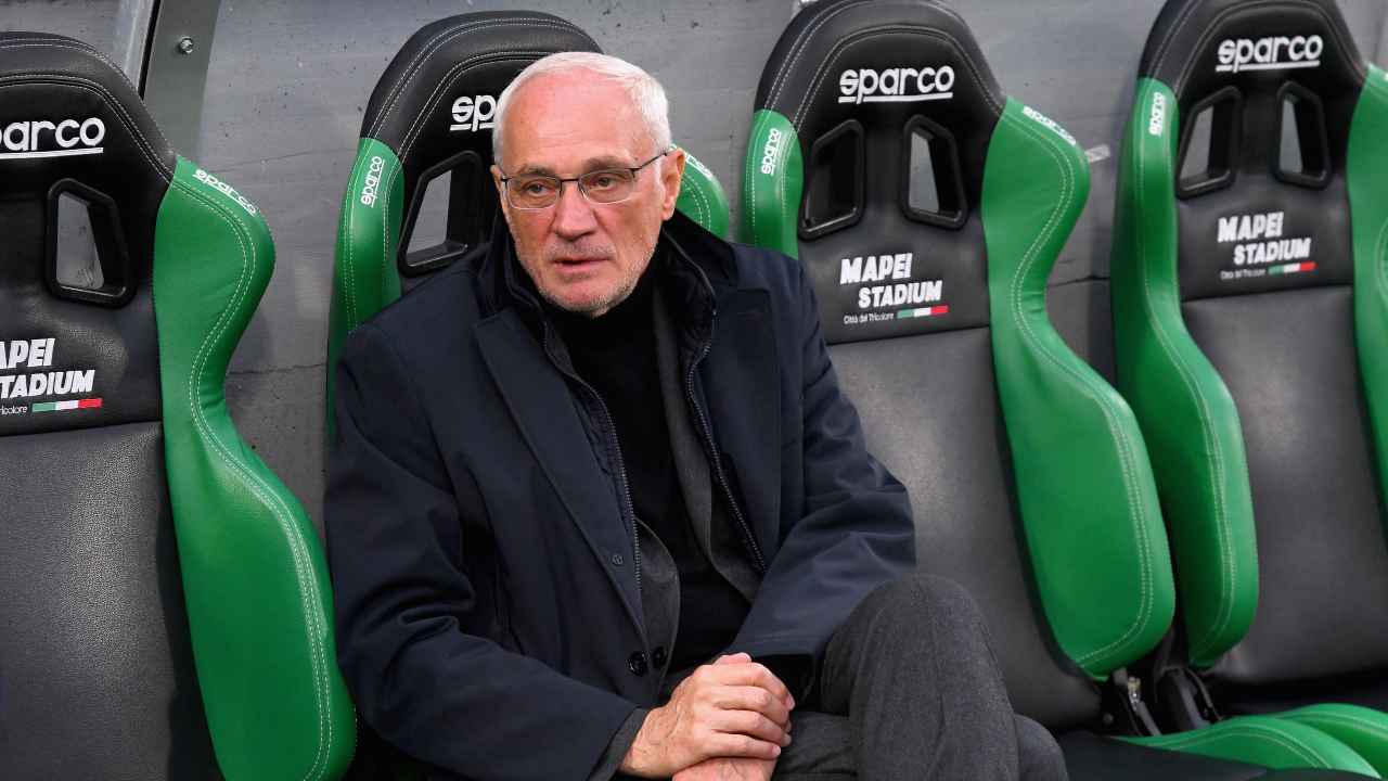 Calciomercato Atalanta, Antonio Percassi seduto