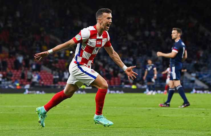 Ivan Perisic con la maglia della Croazia