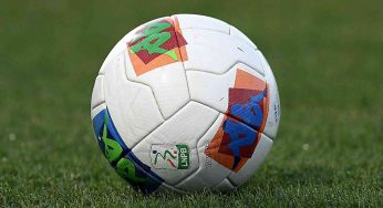 “Nascondersi è errato”: coming out del calciatore, è il primo in attività