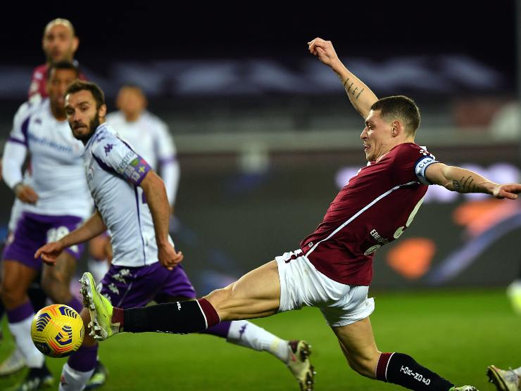 Belotti in spaccata - Getty Images