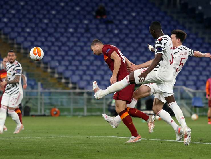 Dzeko di testa - Getty Images