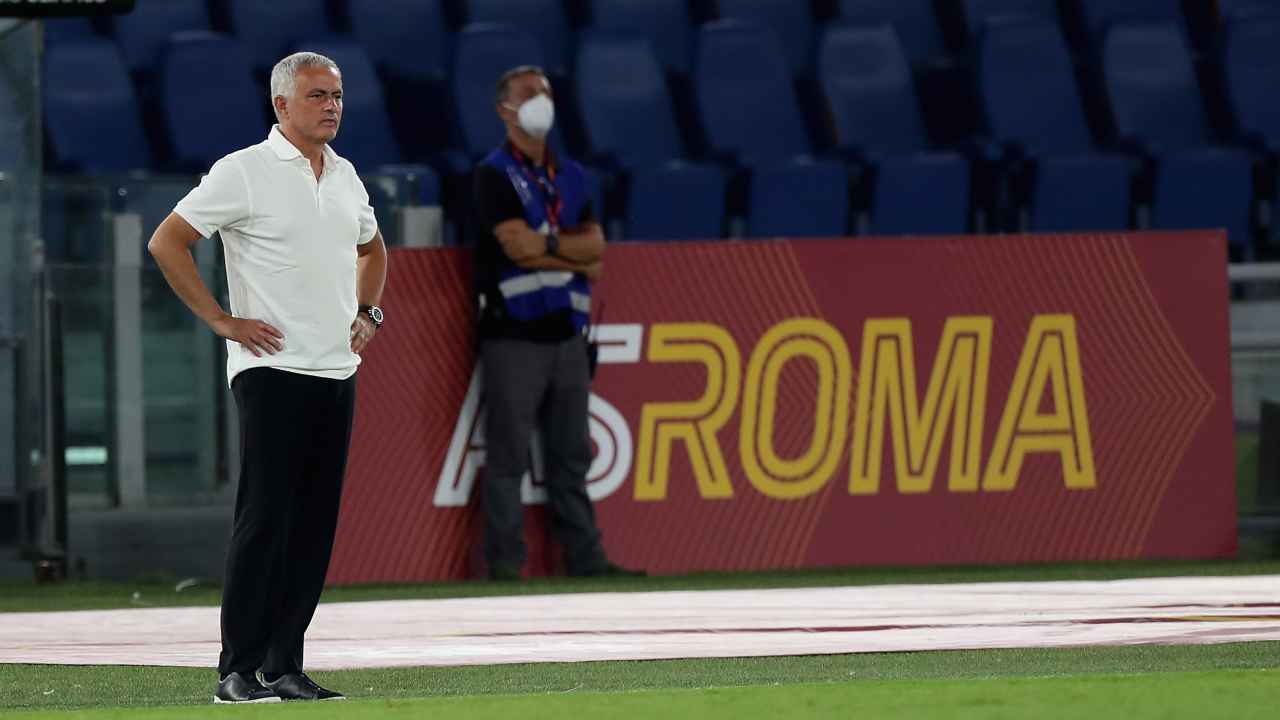 Calciomercato Roma, Jose Mourinho in campo