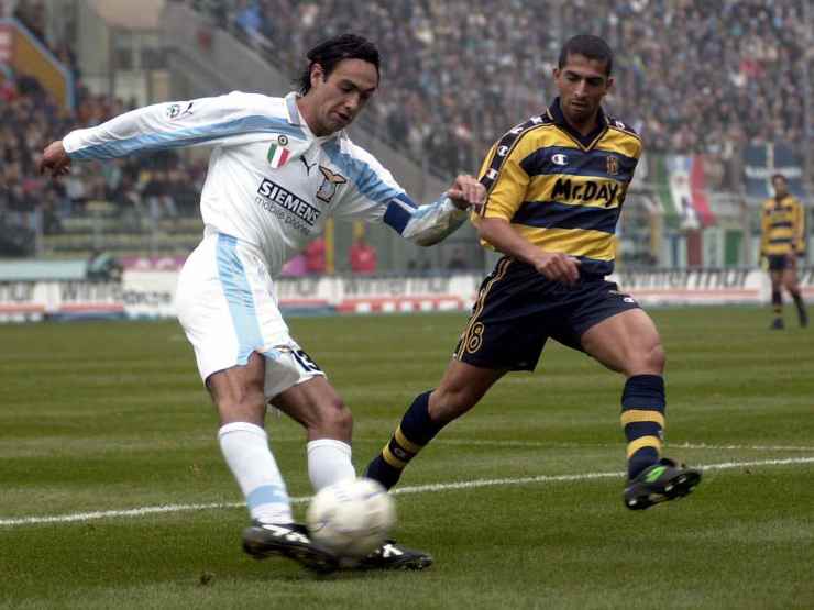 Alessandro Nesta in campo con la Lazio