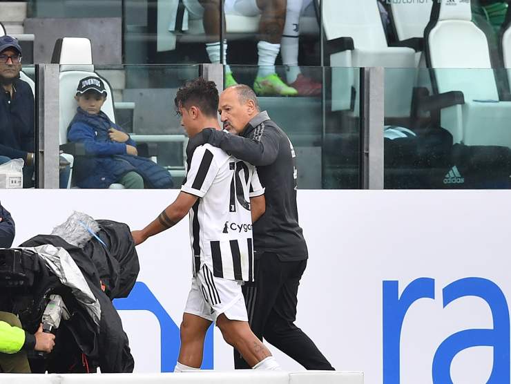 Dybala esce dal campo infortunato