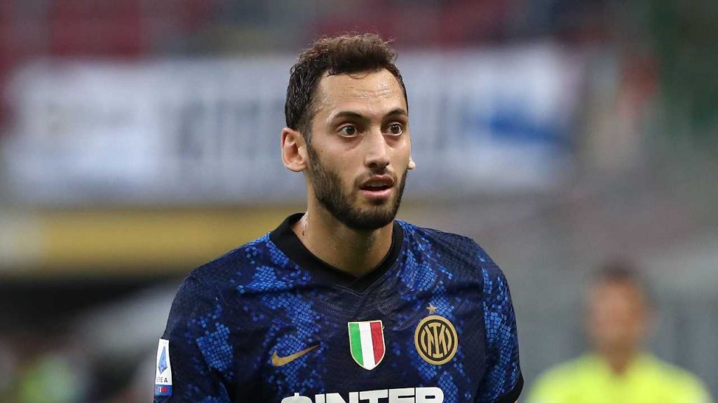 Hakan Calhanoglu