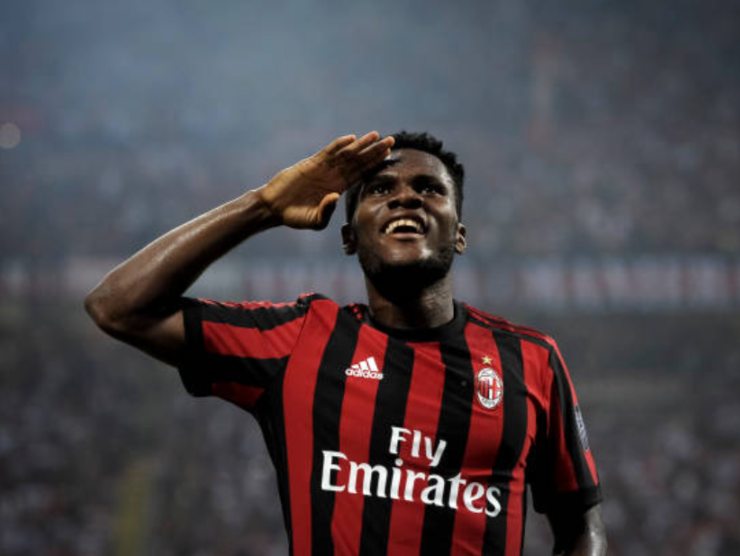 Kessiè esulta dopo aver fatto gol con il Milan