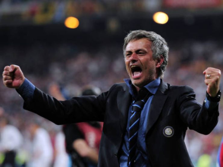 Mourinho esulta per un gol in finale di Champions