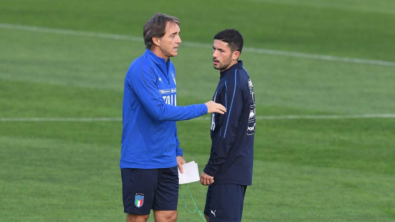 Roberto Mancini e Stefano Sensi