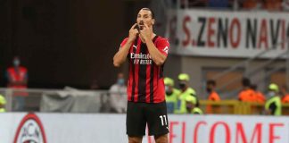 Milan, Zlatan Ibrahimovic mentre si indica gli occhi