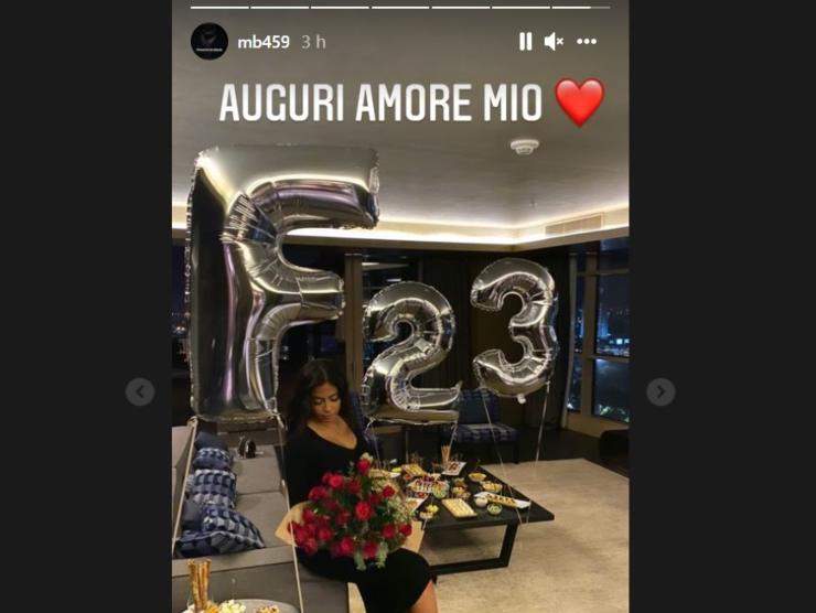 Balotelli auguri fidanzata