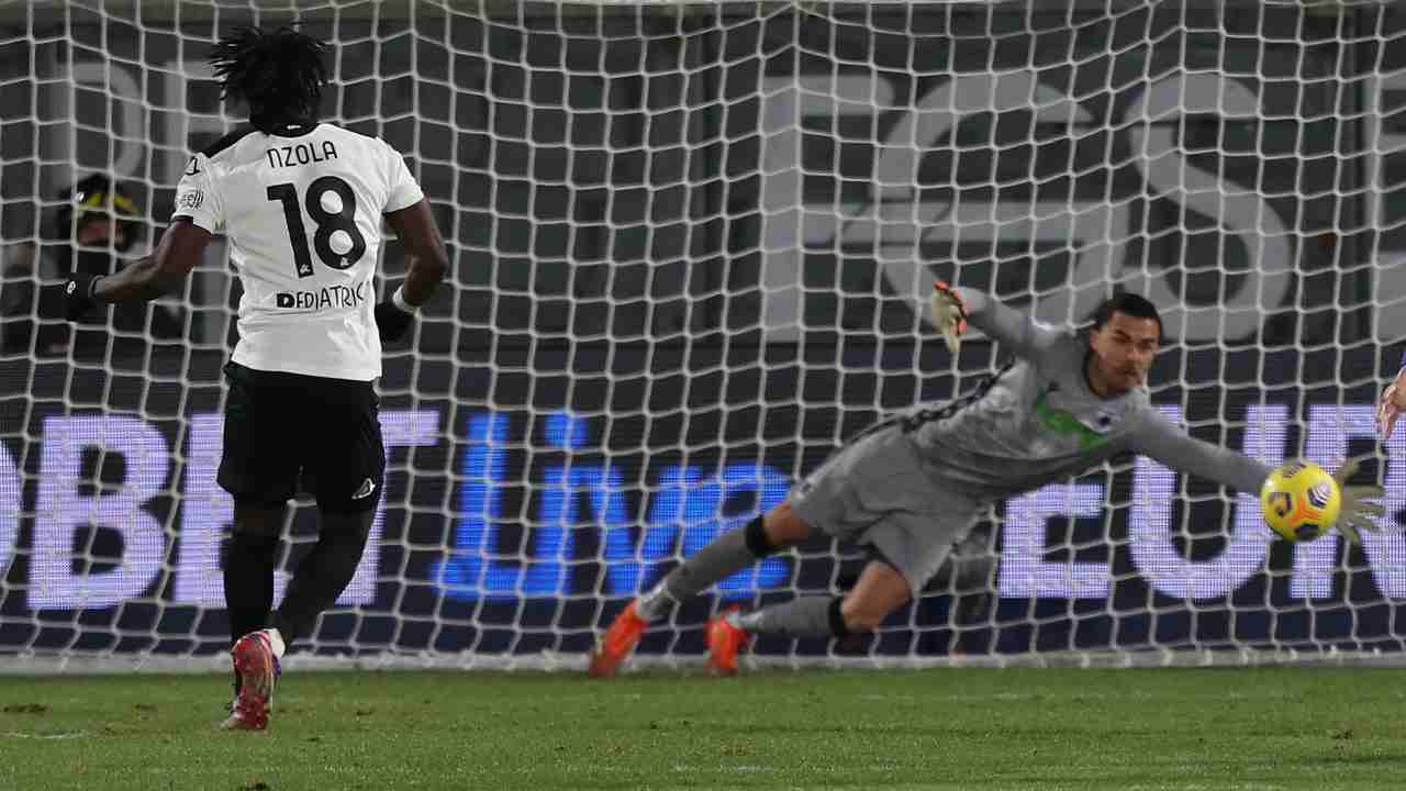 Nzola batte Audero - Getty Images