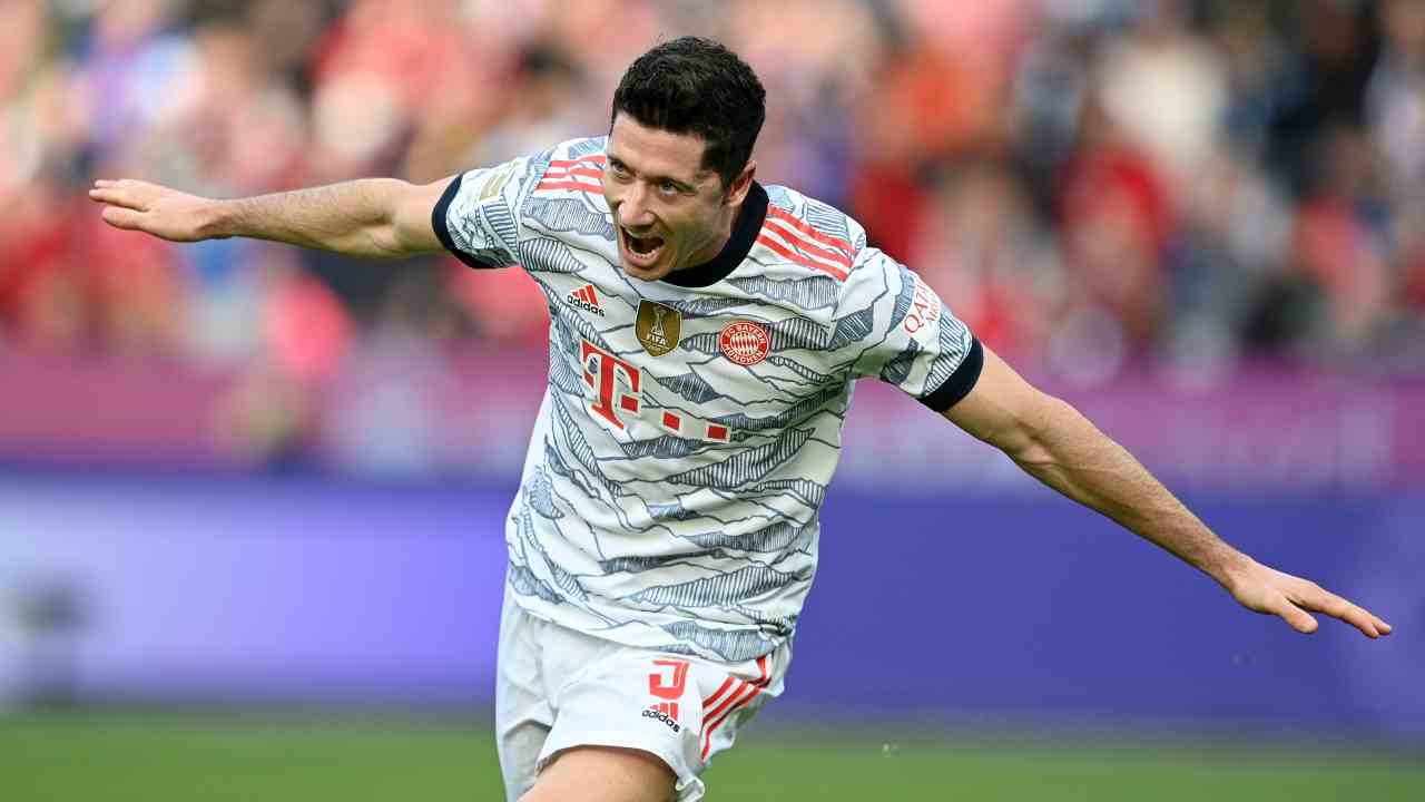 Robert Lewandowski vinto pallone d'oro