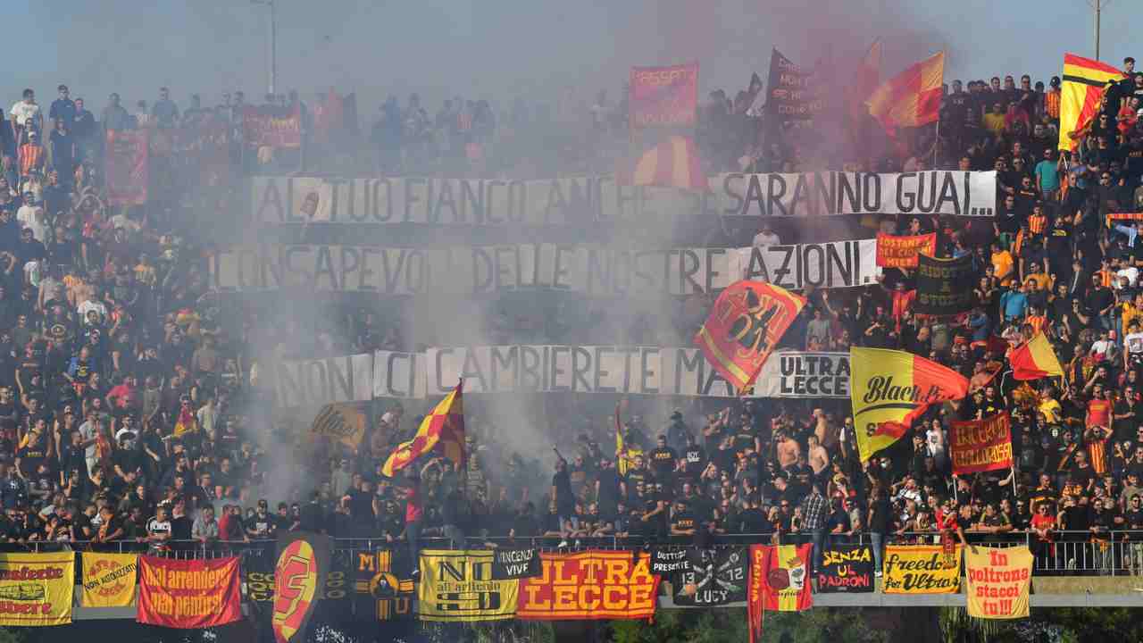 Curva Lecce -Foto LaPresse