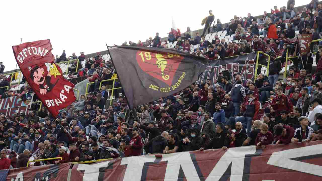 curva Salernitana - foto LaPresse