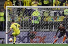 Rigore Villareal - foto LaPresse