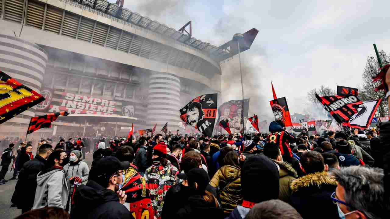 tifo milanista - foto LaPresse