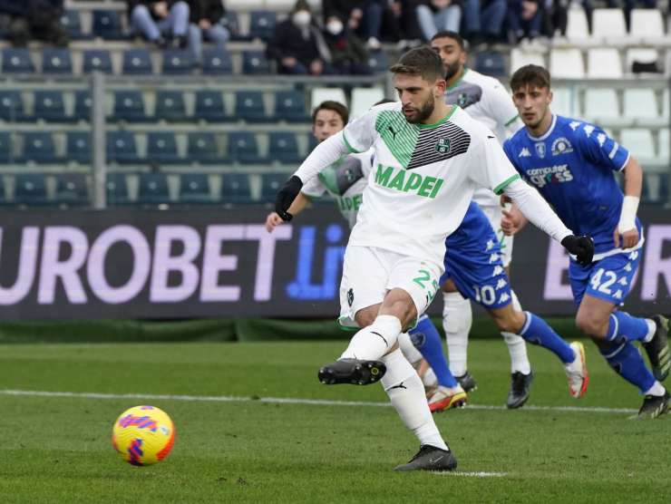 Berardi tira rigore - foto LaPresse