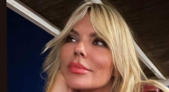 Matilde Brandi alza la temperatura in Puglia: bikini bollente